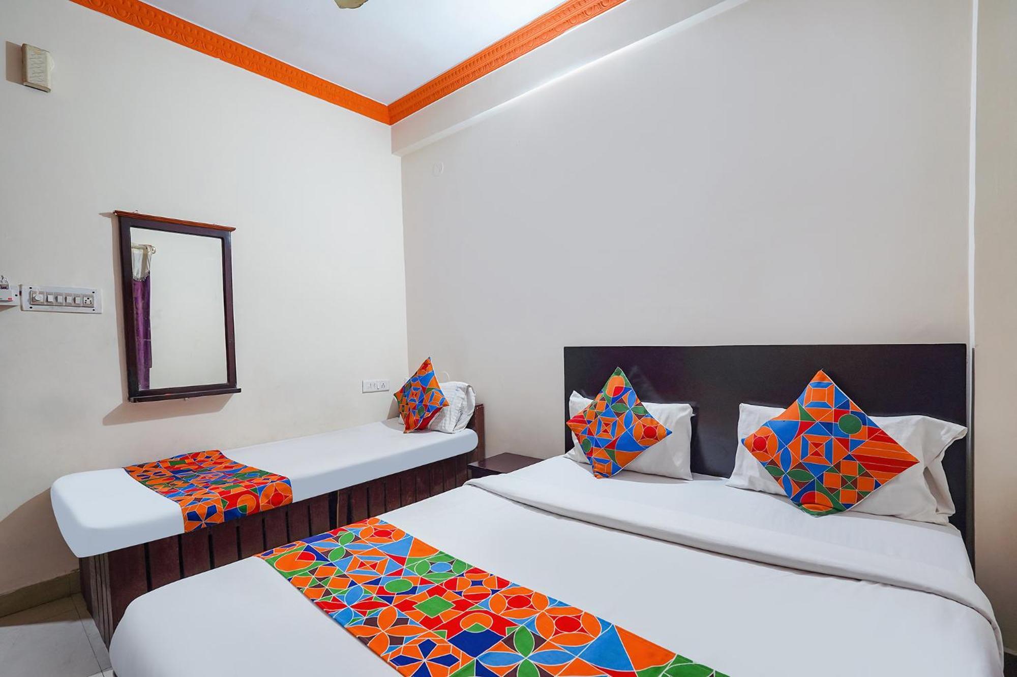 Fabexpress Century Gardens Hotel Бангалор Екстериор снимка