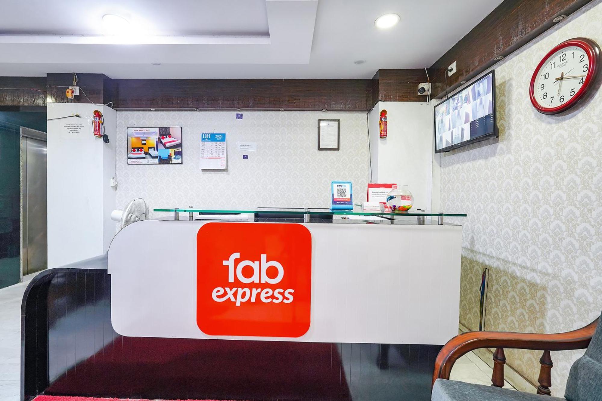 Fabexpress Century Gardens Hotel Бангалор Екстериор снимка