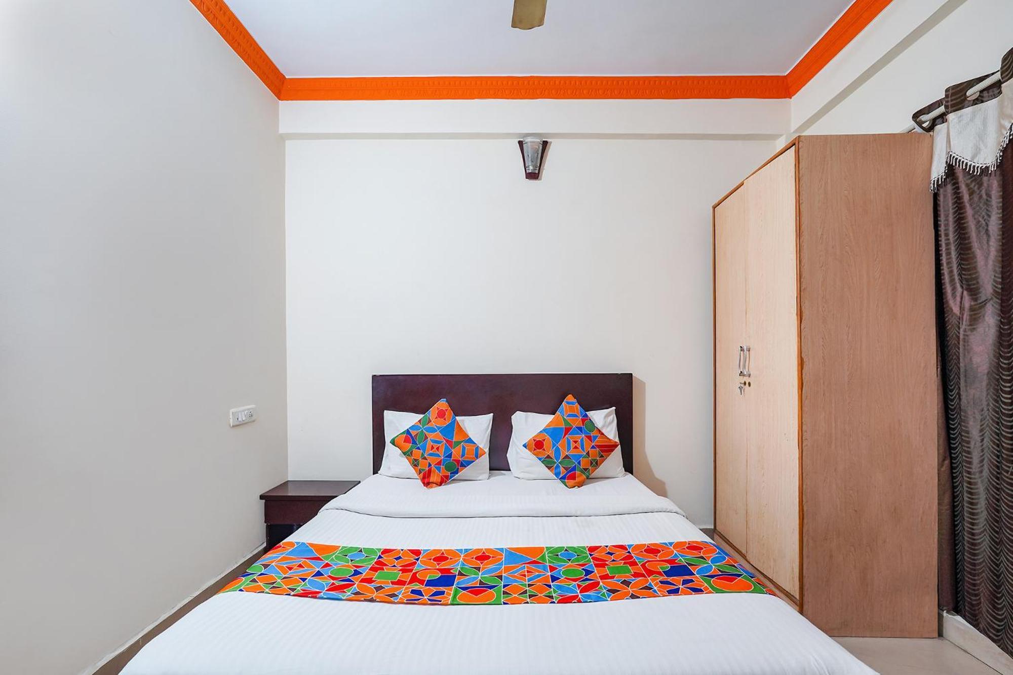 Fabexpress Century Gardens Hotel Бангалор Екстериор снимка