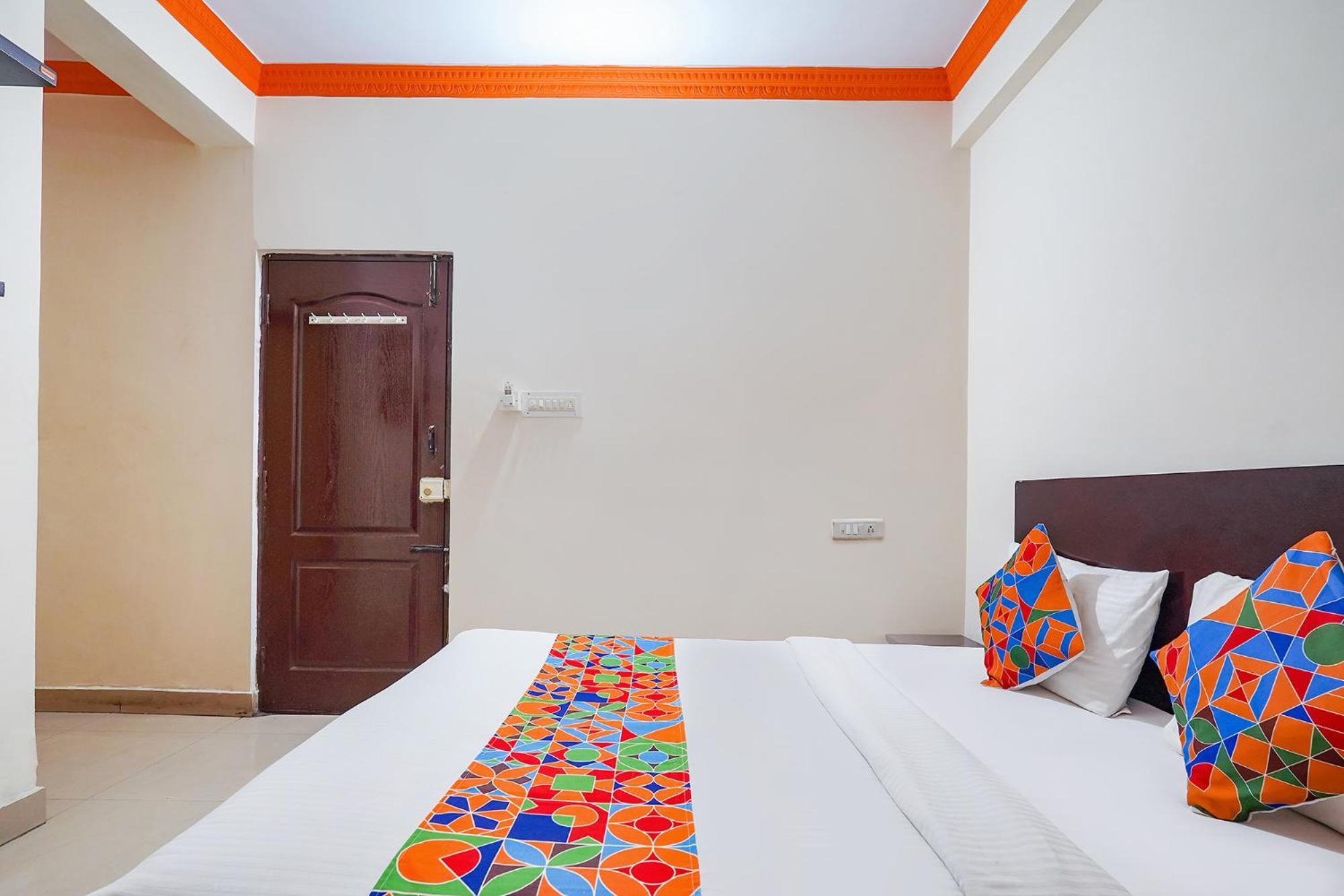 Fabexpress Century Gardens Hotel Бангалор Екстериор снимка